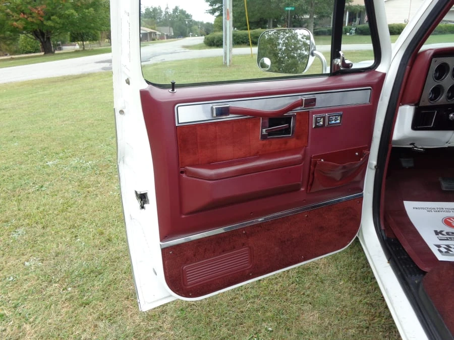 1987 Chevrolet C/K 3rd Gen - Image 5 of 12