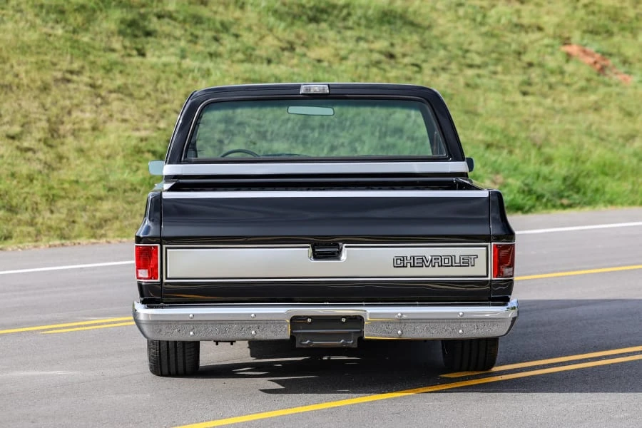 1987 Chevrolet C/K 3rd Gen - Image 4 of 31