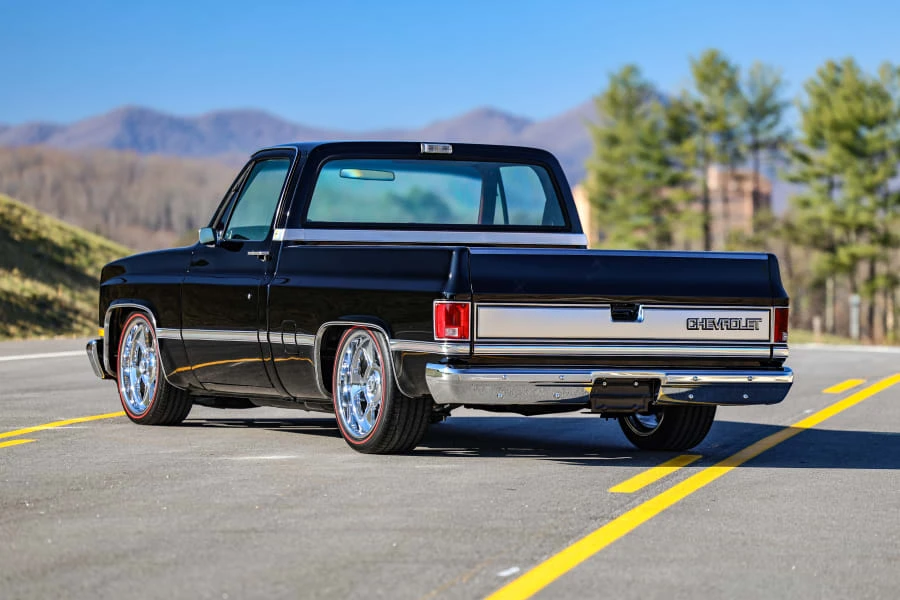1987 Chevrolet C/K 3rd Gen - Image 2 of 31
