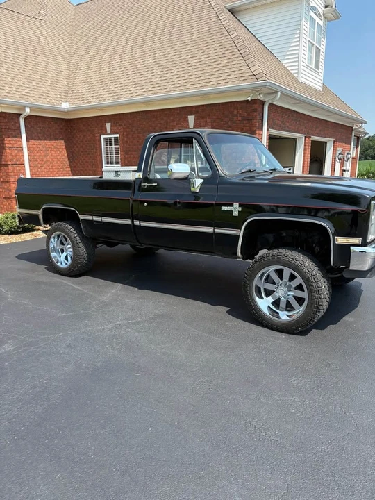 1987 Chevrolet C/K 3rd Gen - Image 3 of 10