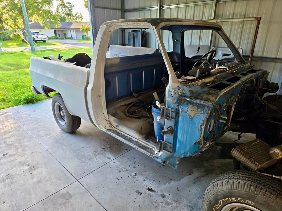 1987 Chevrolet C/K 3rd Gen - Image 2 of 18