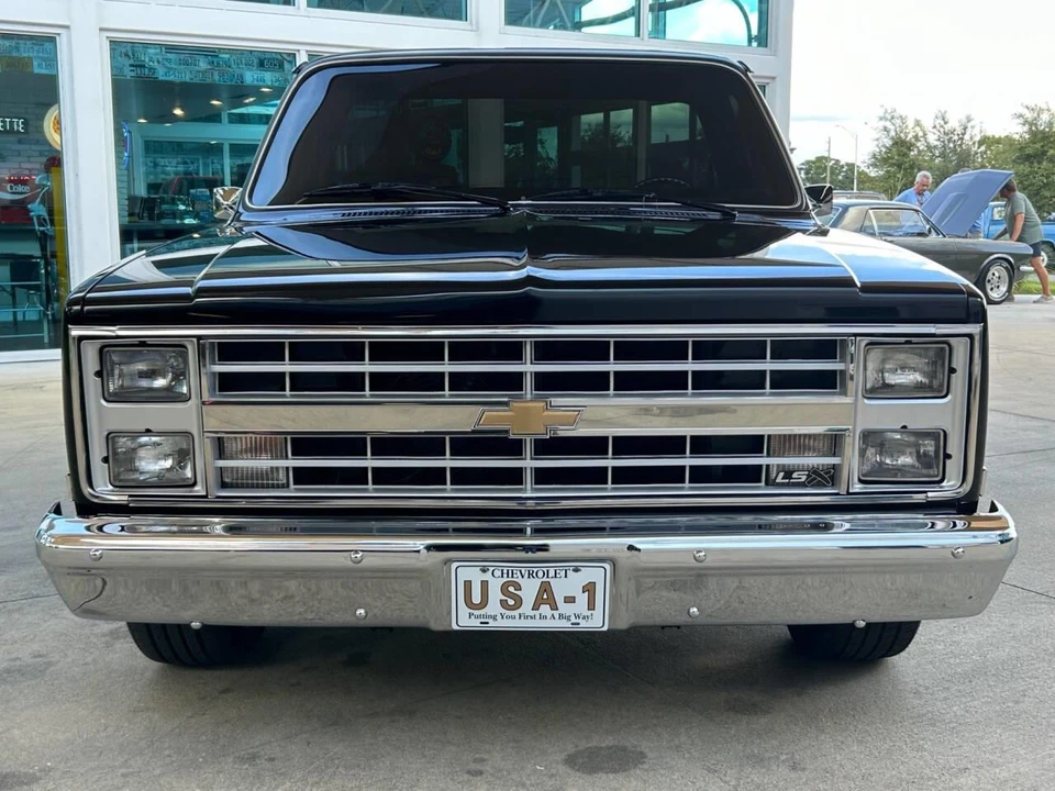 1987 Chevrolet C/K 3rd Gen - Image 2 of 31