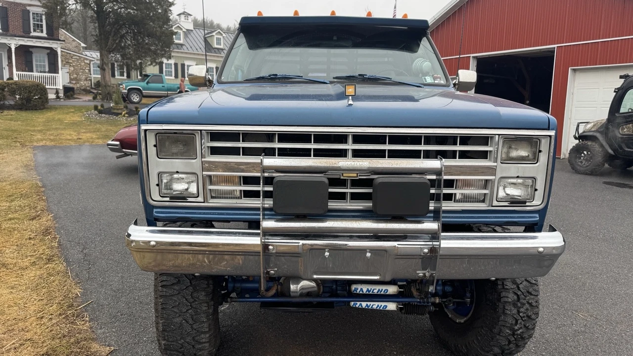 1987 Chevrolet C/K 3rd Gen - Image 2 of 14