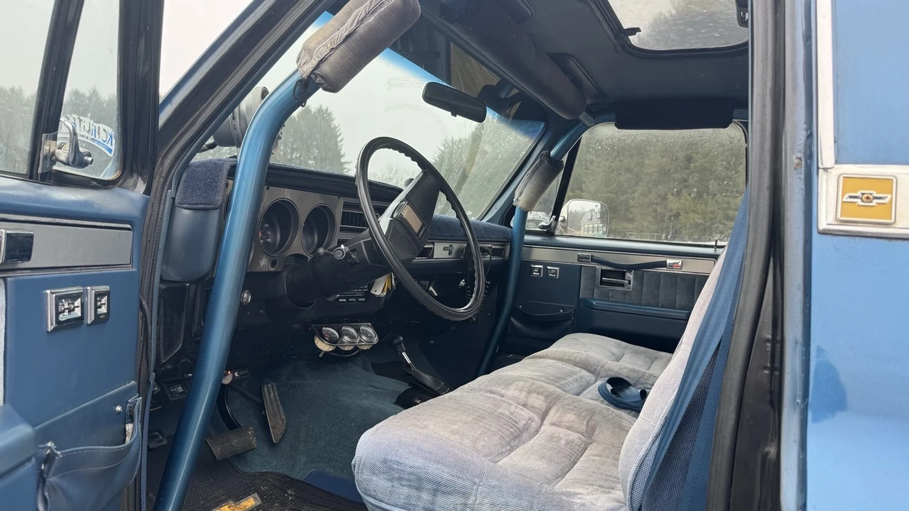 1987 Chevrolet C/K 3rd Gen - Image 9 of 14