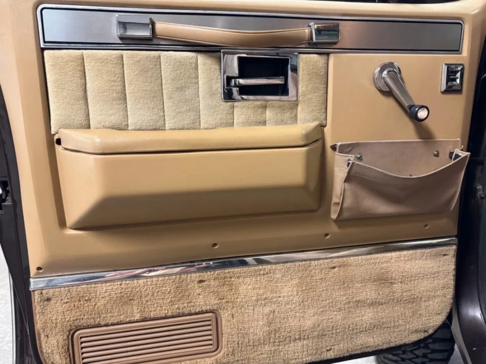 1987 Chevrolet C/K 3rd Gen - Image 9 of 21