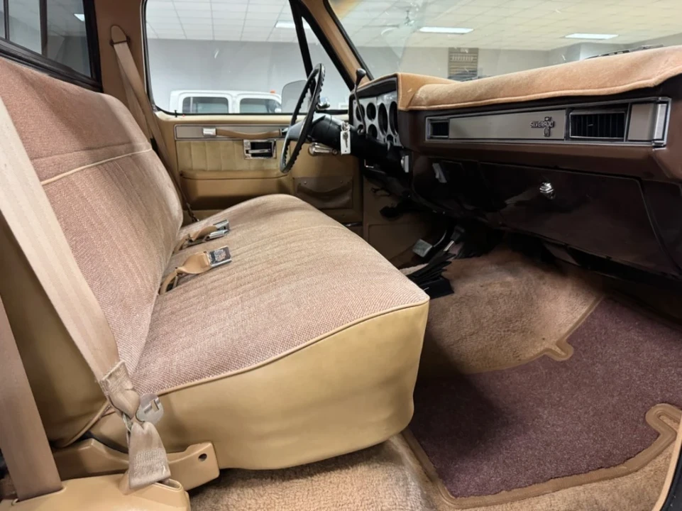 1987 Chevrolet C/K 3rd Gen - Image 8 of 21