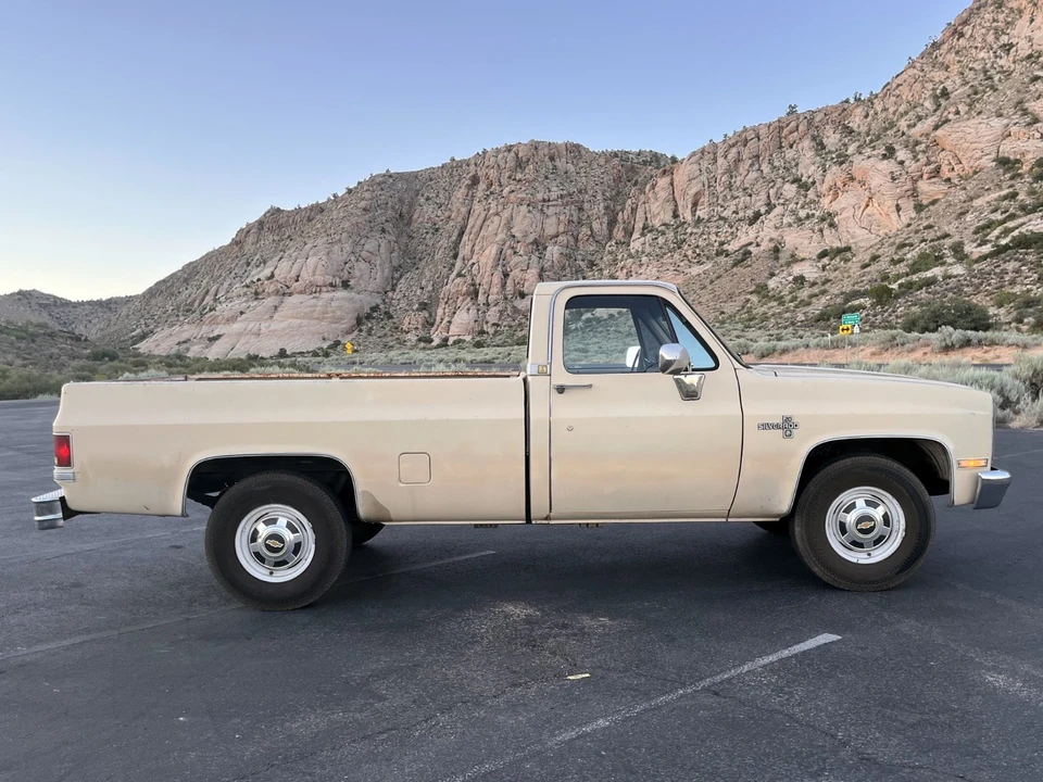 1987 Chevrolet C/K 3rd Gen - Image 9 of 19