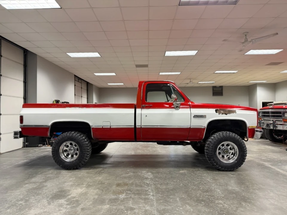 1987 Chevrolet C/K 3rd Gen - Image 5 of 21