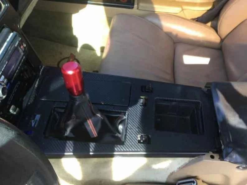 1987 Chevrolet Corvette C4 - Image 16 of 18