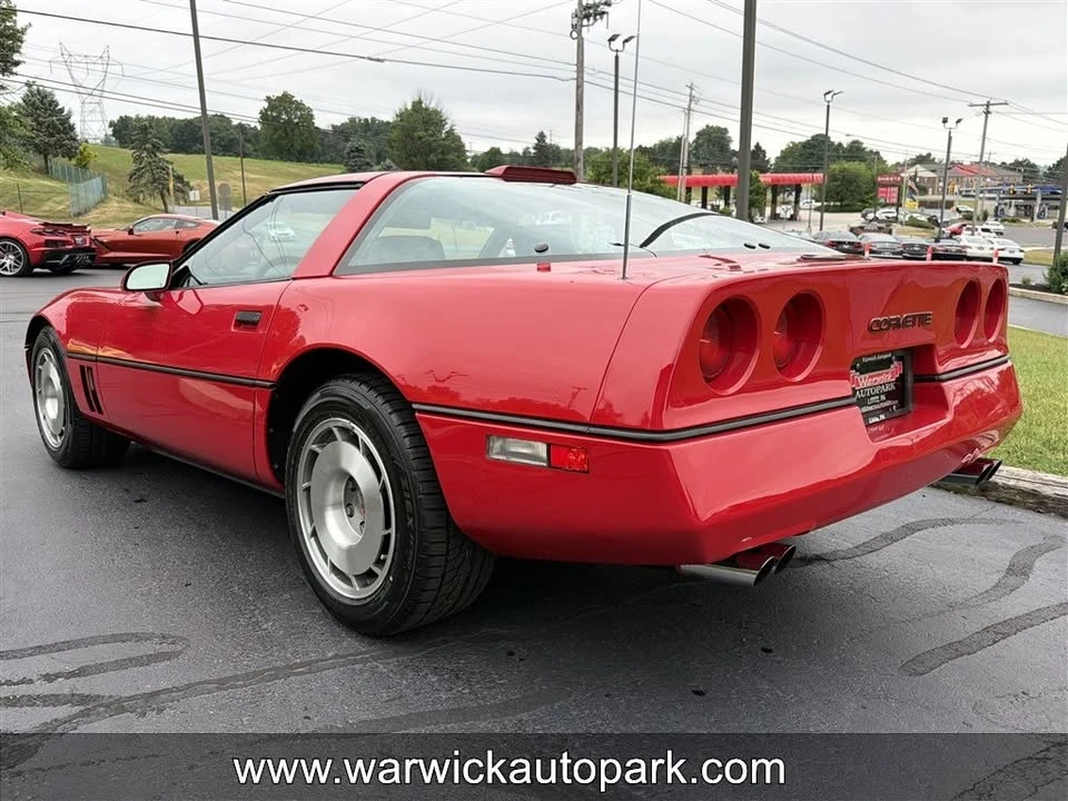 1987 Chevrolet Corvette C4 - Image 15 of 15