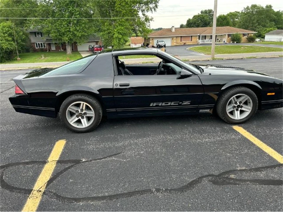 1987 Chevrolet Camaro 3rd Gen - Image 4 of 27