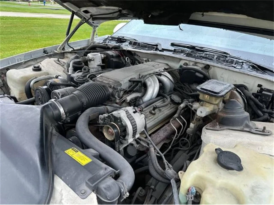 1987 Chevrolet Camaro 3rd Gen - Image 10 of 19