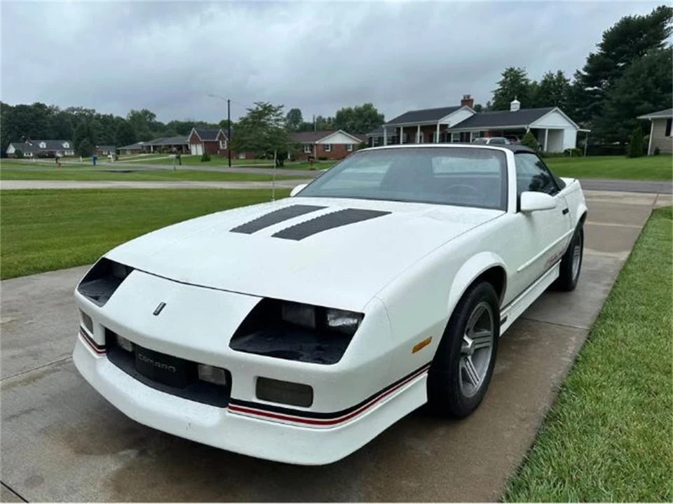 1987 Chevrolet Camaro 3rd Gen - Image 16 of 19