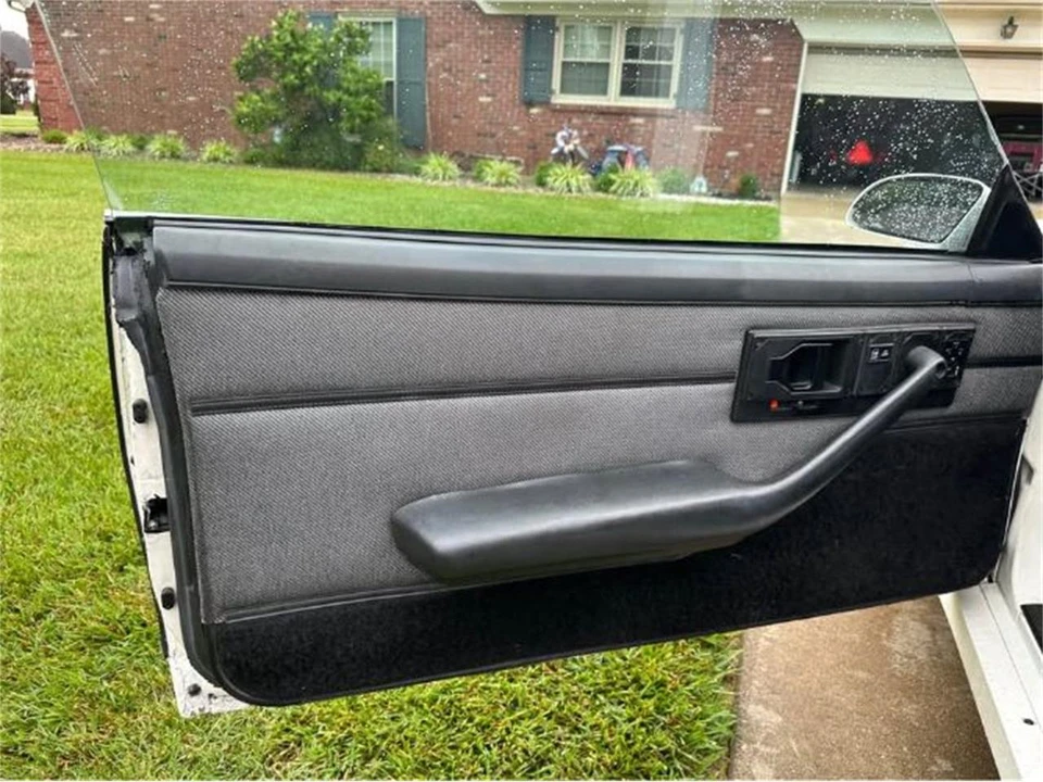 1987 Chevrolet Camaro 3rd Gen - Image 9 of 19
