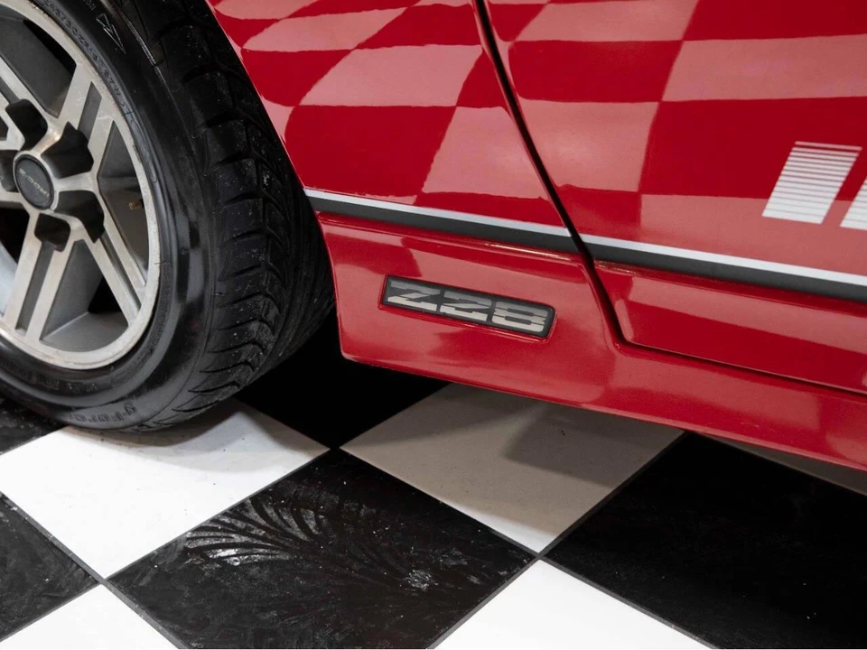 1987 Chevrolet Camaro 3rd Gen - Image 22 of 31