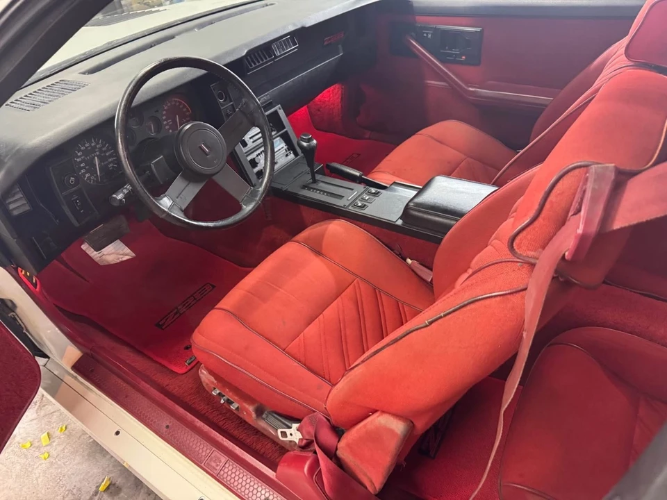 1987 Chevrolet Camaro 3rd Gen - Image 5 of 21