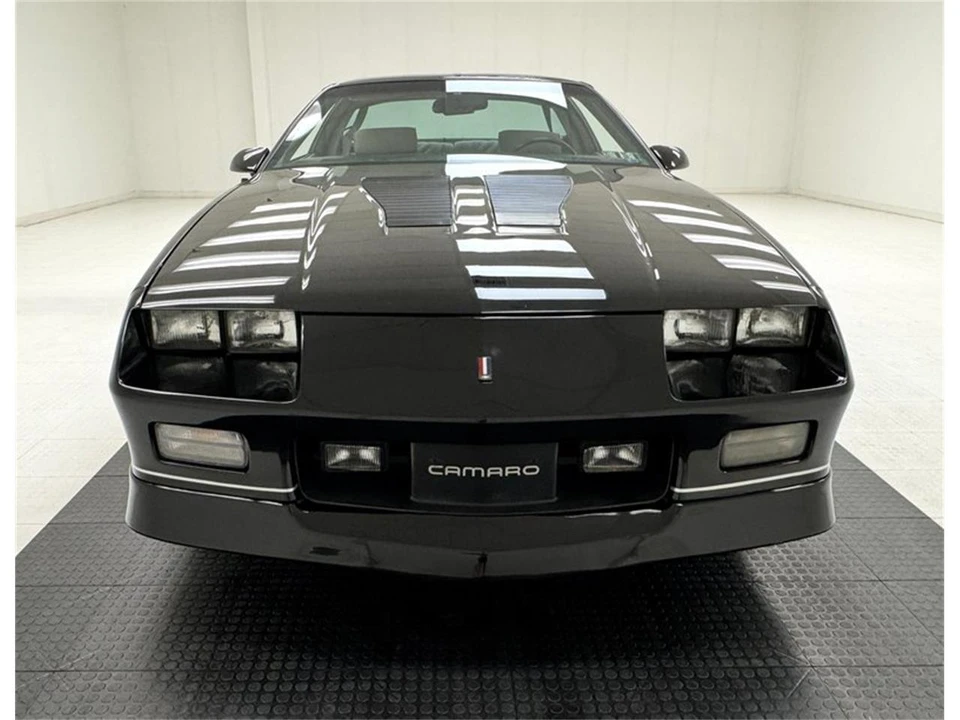 1987 Chevrolet Camaro 3rd Gen - Image 11 of 31