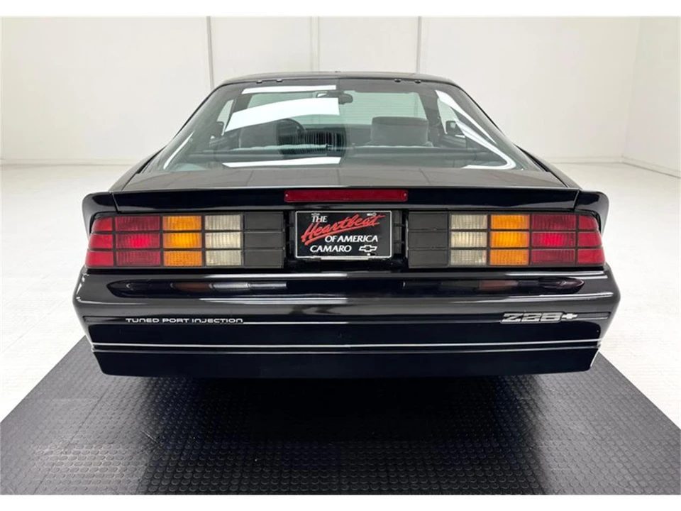1987 Chevrolet Camaro 3rd Gen - Image 7 of 31