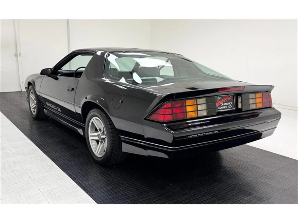 1987 Chevrolet Camaro 3rd Gen - Image 5 of 31