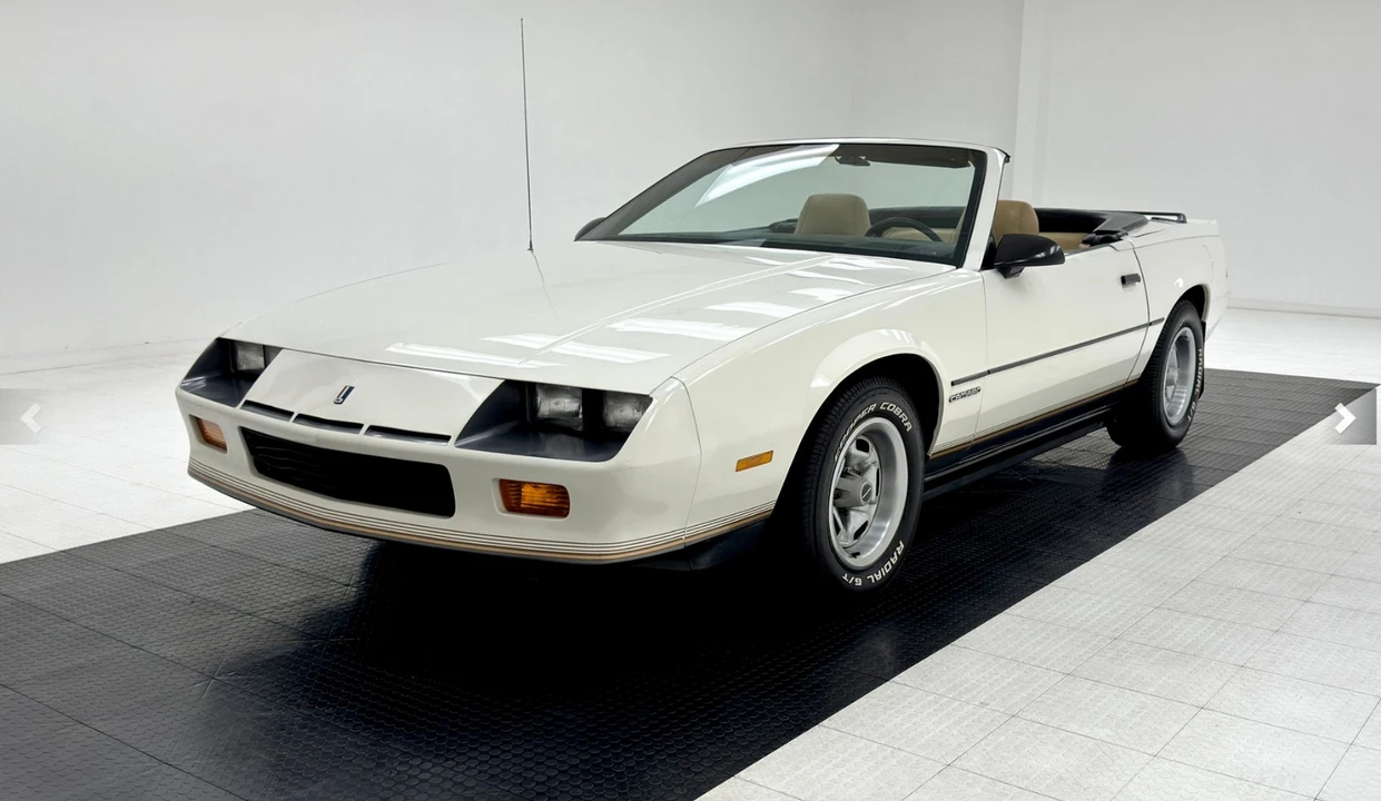 1987 Chevrolet Camaro 3rd Gen - Image 3 of 12