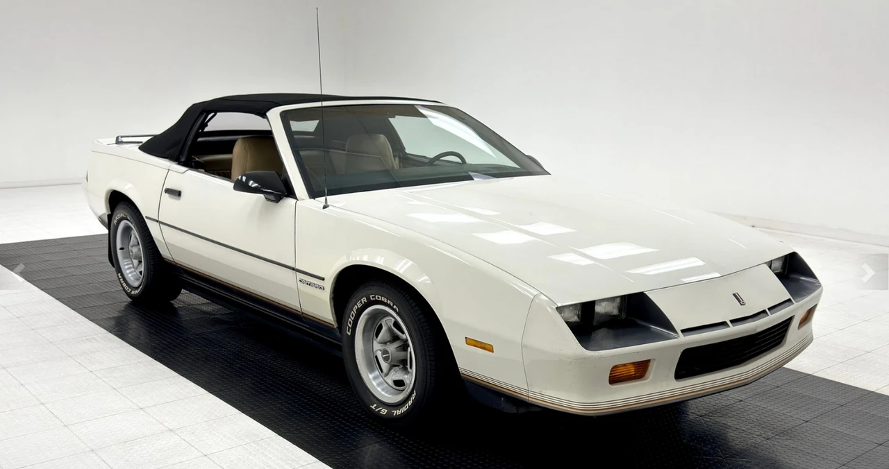 1987 Chevrolet Camaro 3rd Gen - Image 4 of 12