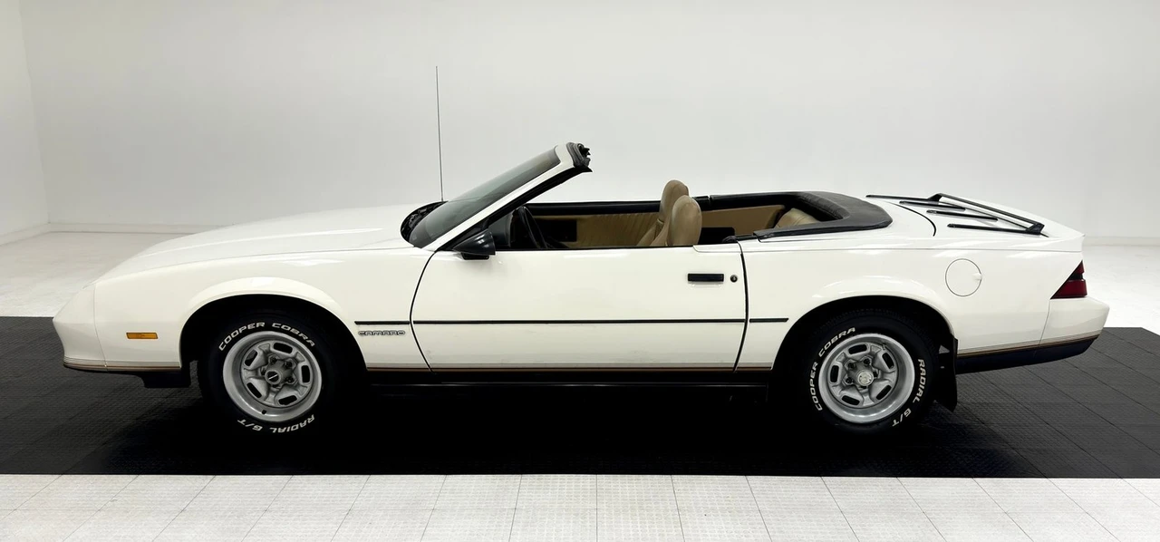 1987 Chevrolet Camaro 3rd Gen - Image 4 of 31