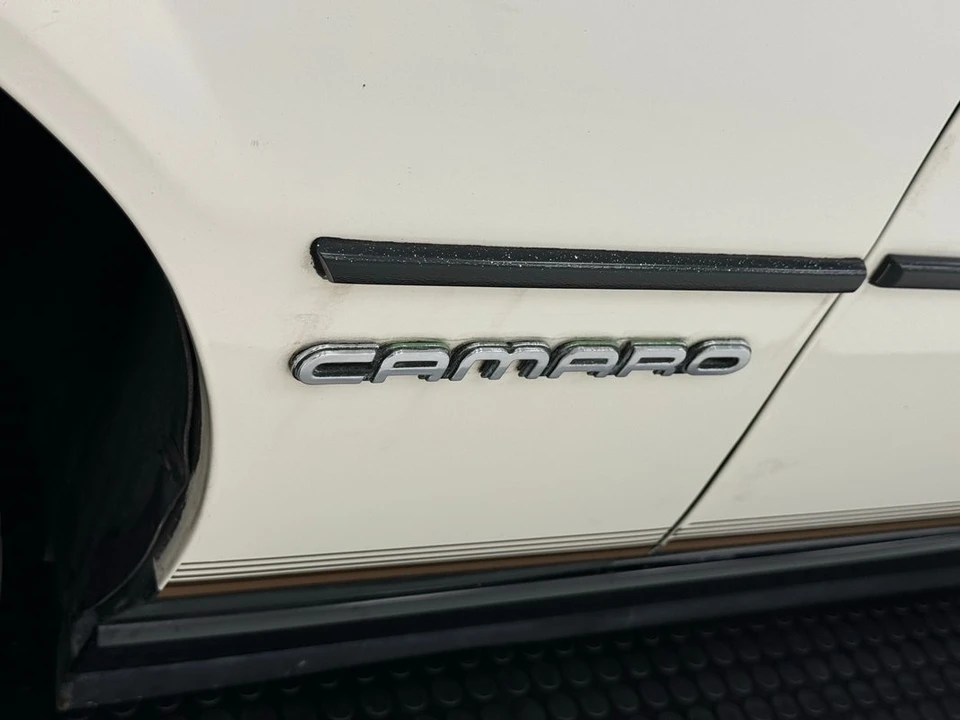 1987 Chevrolet Camaro 3rd Gen - Image 15 of 31