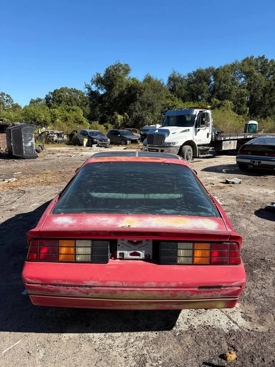 1987 Chevrolet Camaro 3rd Gen - Image 5 of 10