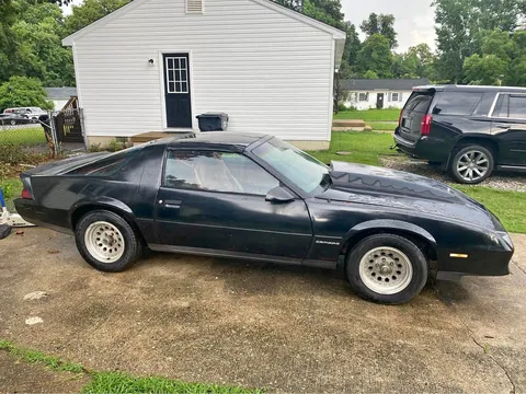 1987 Chevrolet Camaro Coupe 2D