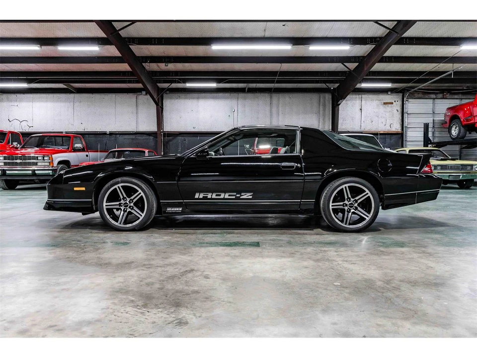 1987 Chevrolet Camaro IROC-Z & Z28 3rd Gen - Image 2 of 24