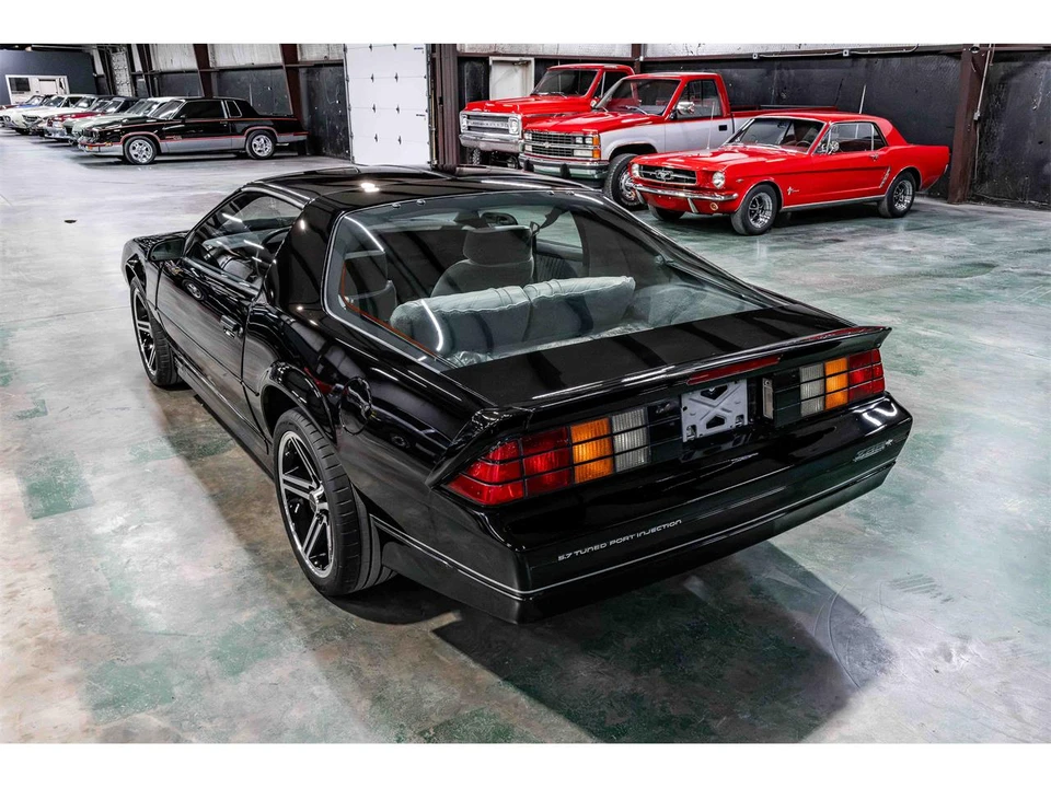 1987 Chevrolet Camaro IROC-Z & Z28 3rd Gen - Image 3 of 24