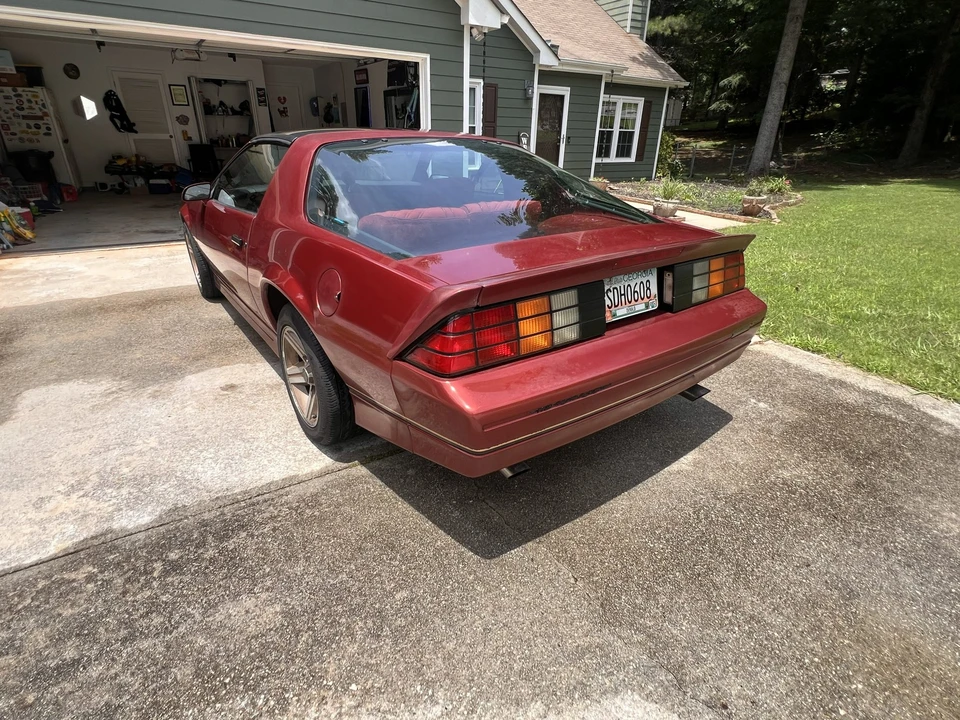 1987 Chevrolet Camaro IROC-Z & Z28 3rd Gen - Image 11 of 31