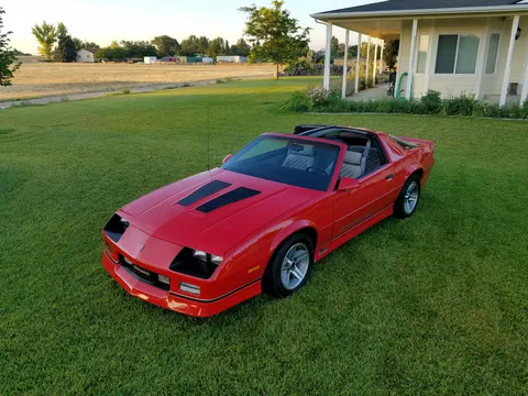 1987 Chevrolet Camaro IROC-Z 5-Speed