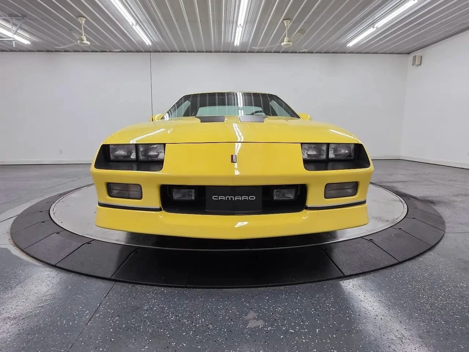 1987 Chevrolet Camaro IROC-Z & Z28 3rd Gen - Image 10 of 31