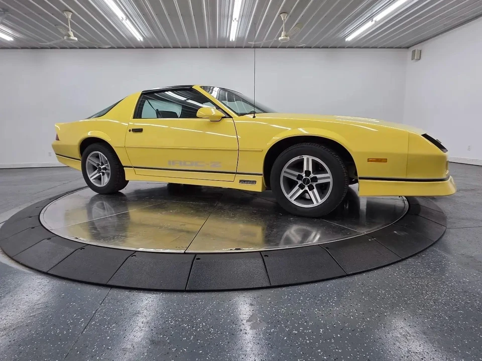 1987 Chevrolet Camaro IROC-Z & Z28 3rd Gen - Image 16 of 31