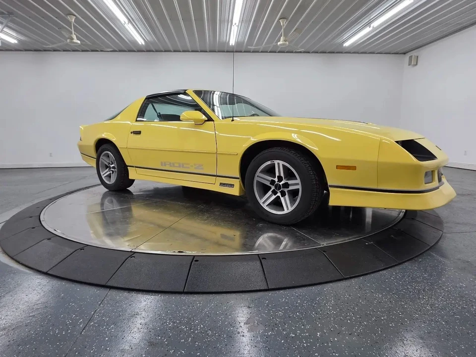 1987 Chevrolet Camaro IROC-Z & Z28 3rd Gen - Image 17 of 31