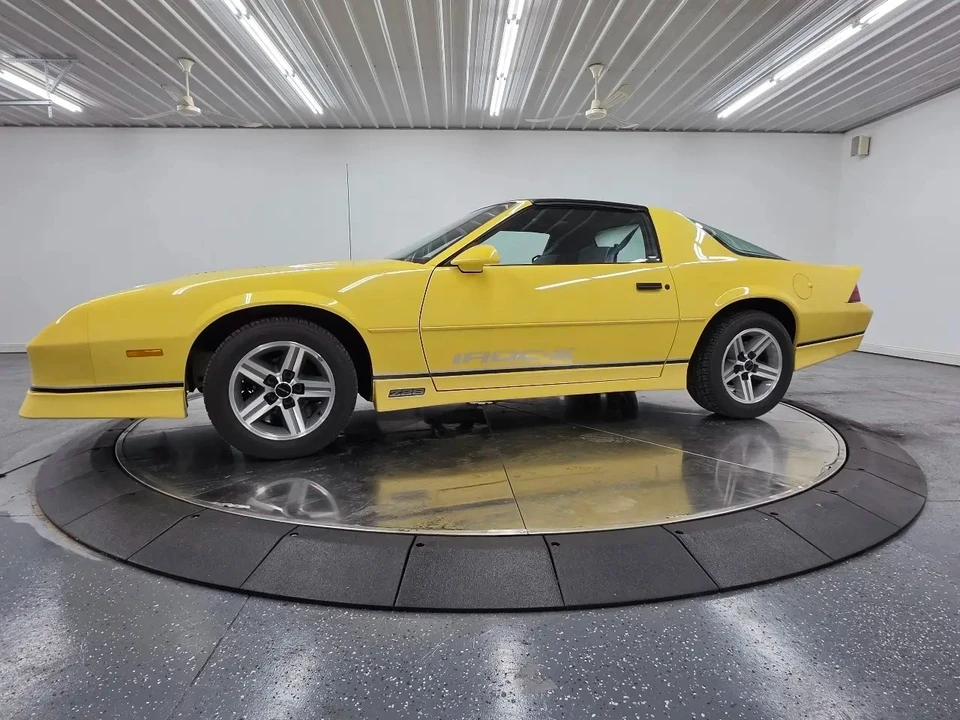 1987 Chevrolet Camaro IROC-Z & Z28 3rd Gen - Image 22 of 31