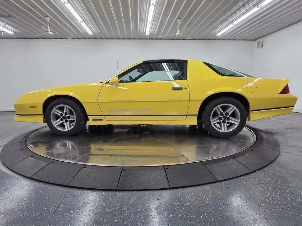 1987 Chevrolet Camaro IROC-Z & Z28 3rd Gen - Image 23 of 31