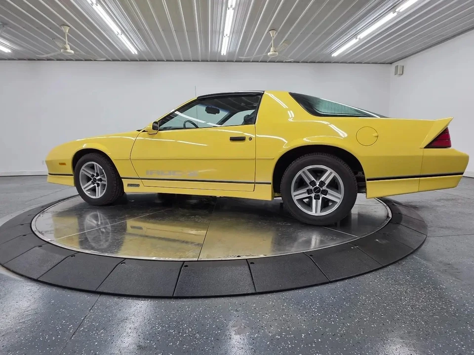 1987 Chevrolet Camaro IROC-Z & Z28 3rd Gen - Image 25 of 31