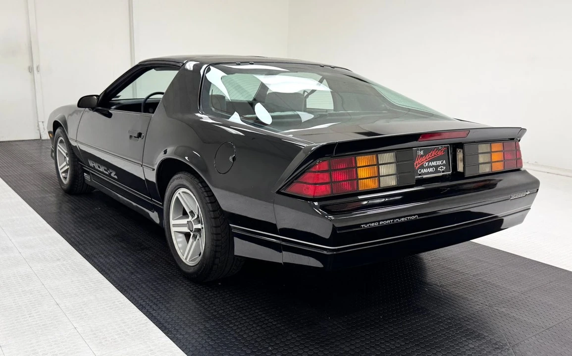 1987 Chevrolet Camaro IROC-Z & Z28 3rd Gen - Image 5 of 31