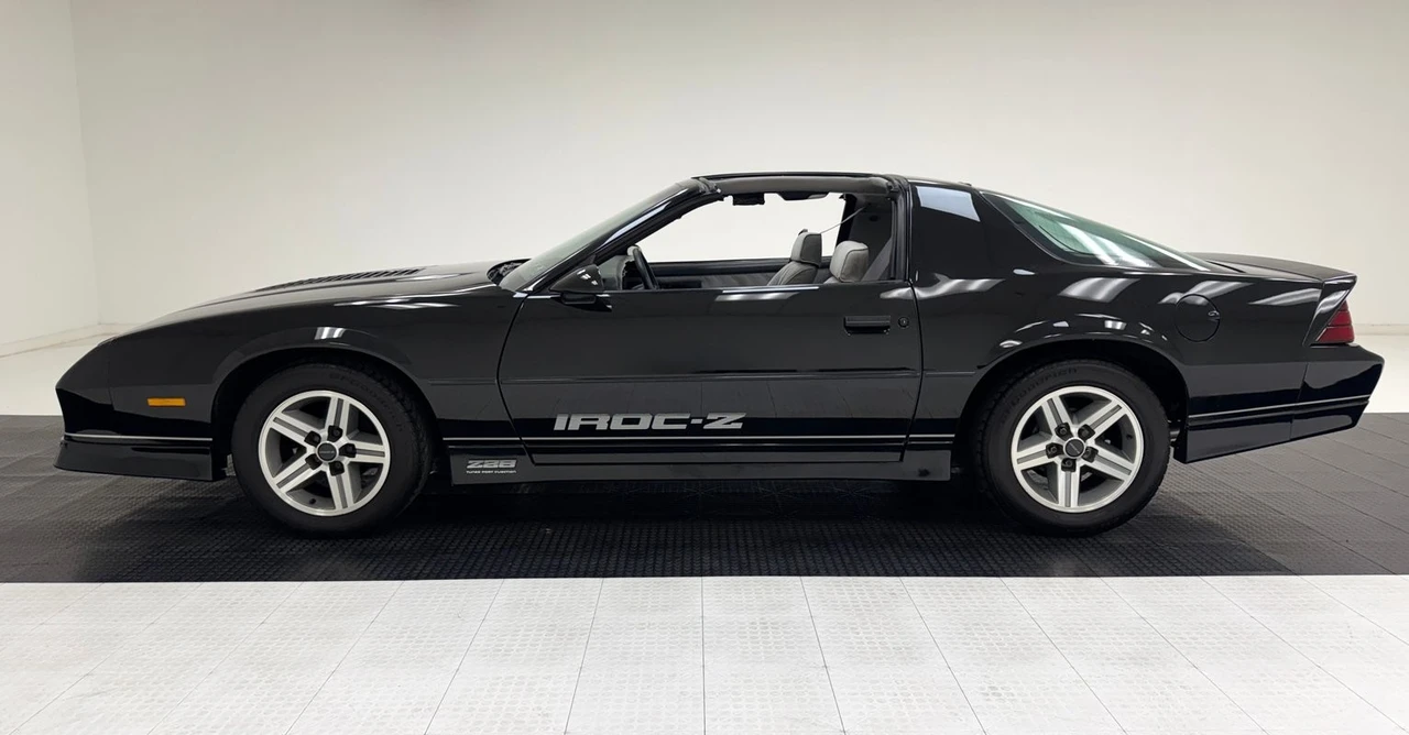 1987 Chevrolet Camaro IROC-Z & Z28 3rd Gen - Image 4 of 31