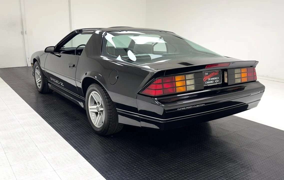 1987 Chevrolet Camaro IROC-Z & Z28 3rd Gen - Image 6 of 31