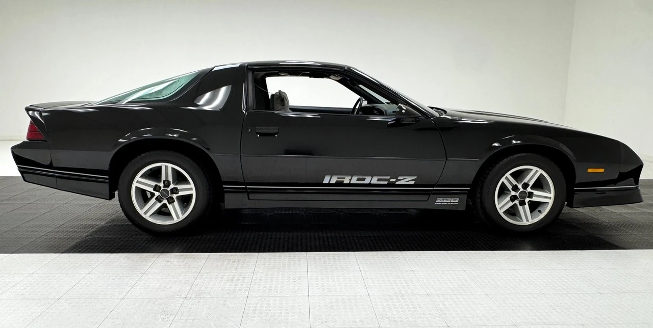 1987 Chevrolet Camaro IROC-Z & Z28 3rd Gen - Image 9 of 31