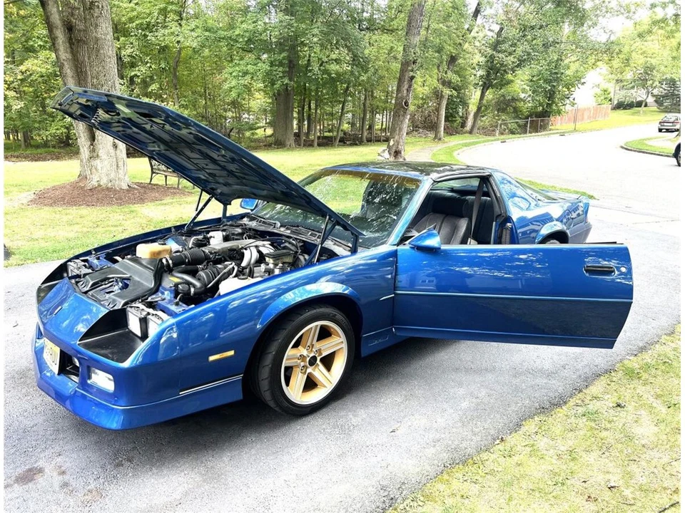 1987 Chevrolet Camaro IROC-Z & Z28 3rd Gen - Image 9 of 31