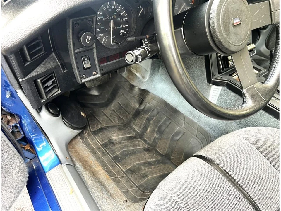 1987 Chevrolet Camaro IROC-Z & Z28 3rd Gen - Image 24 of 31