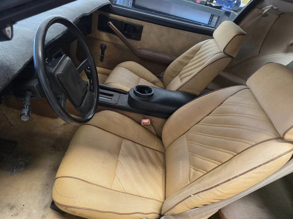 1987 Chevrolet Camaro 3rd Gen - Image 7 of 9