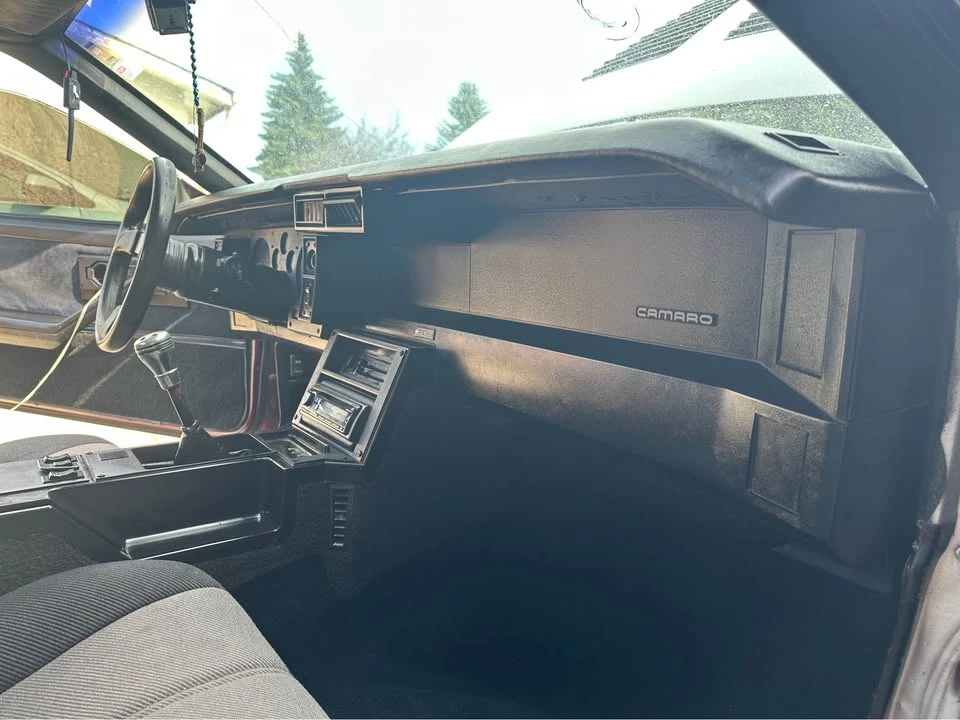 1987 Chevrolet Camaro 3rd Gen - Image 8 of 9
