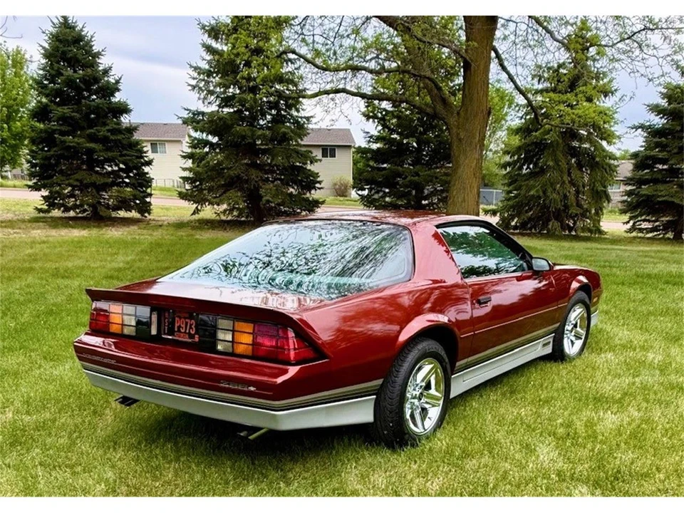 1987 Chevrolet Camaro IROC-Z & Z28 3rd Gen - Image 3 of 31