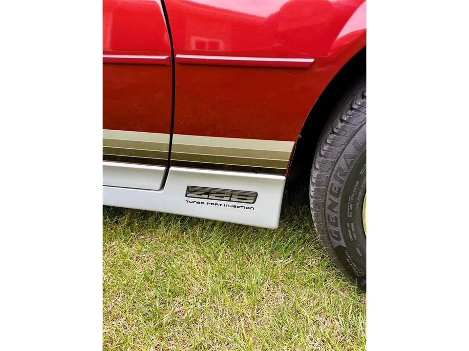 1987 Chevrolet Camaro IROC-Z & Z28 3rd Gen - Image 24 of 31