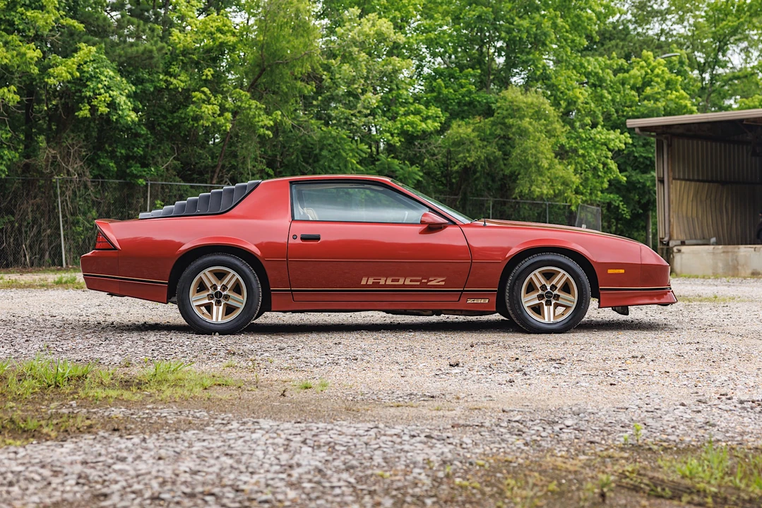 1987 Chevrolet Camaro IROC-Z & Z28 3rd Gen - Image 9 of 31